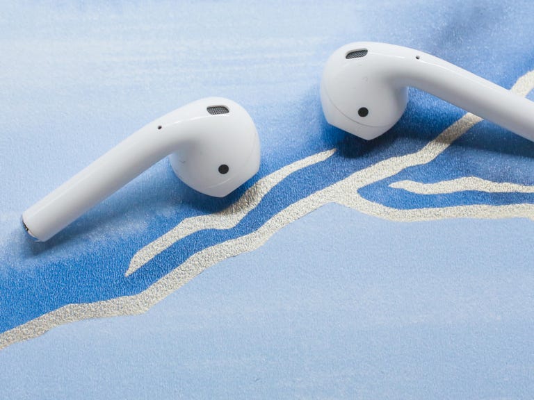 09-apple-airpods-2-2019