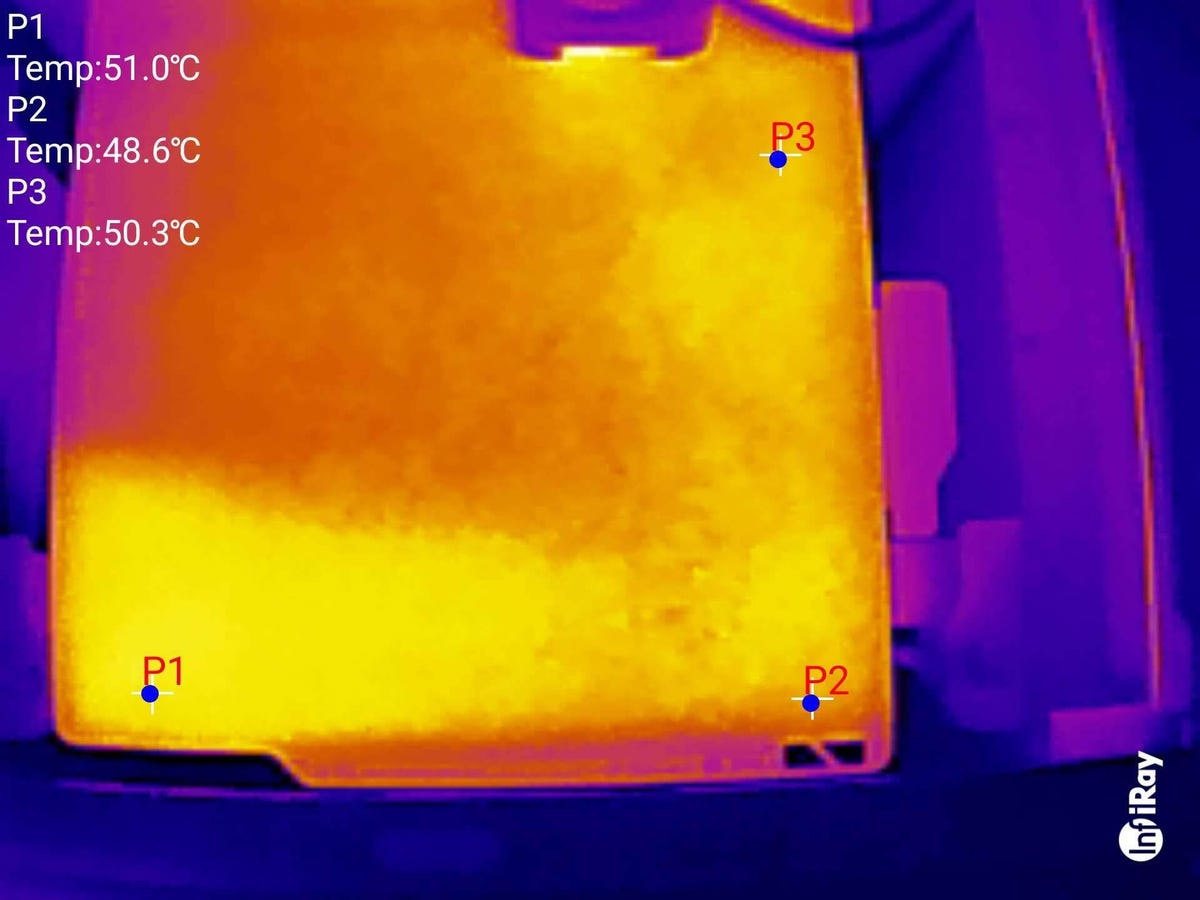 An infrared heat map of a 3D printer build plate